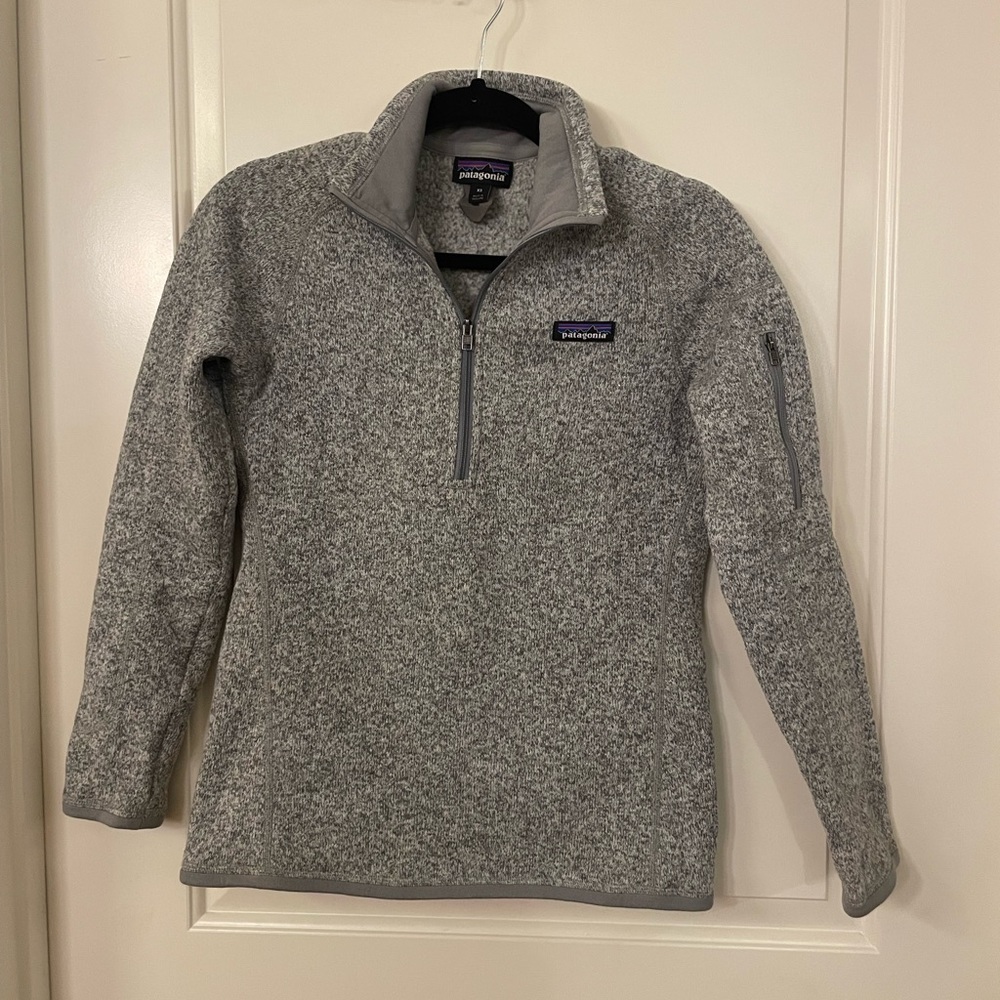 XS Grey Patagonia pullover